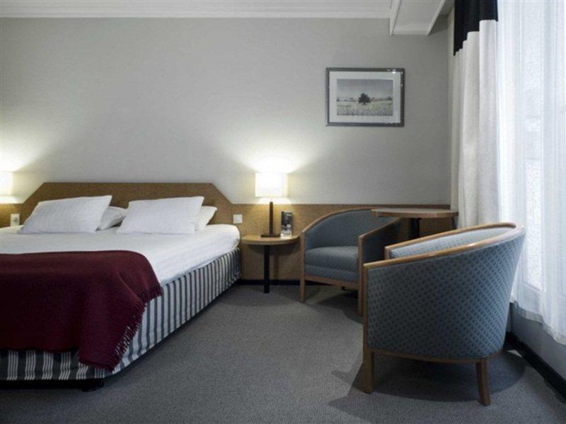 M Hotel
